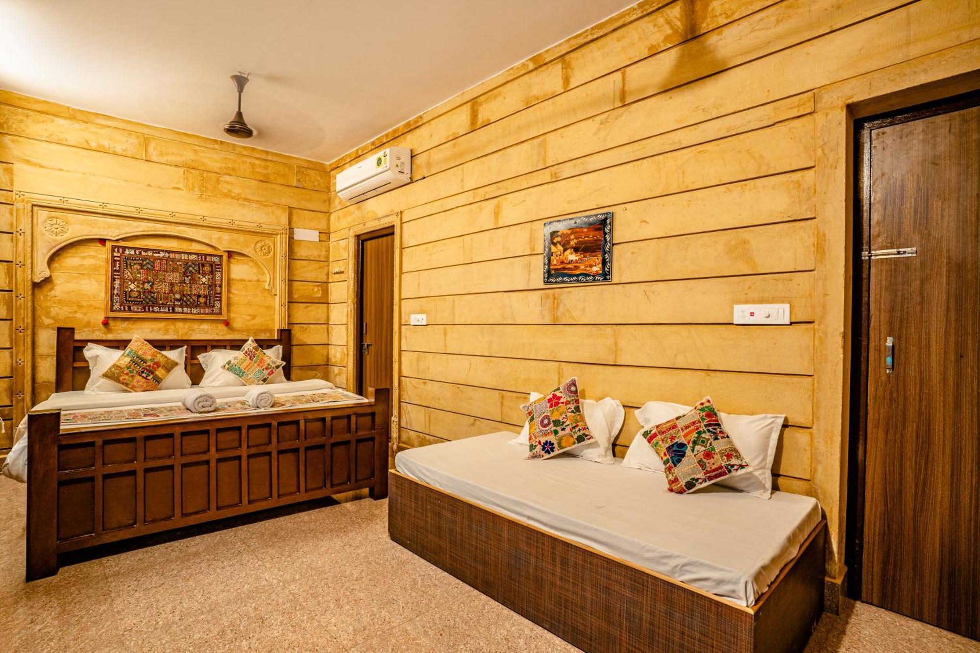 Hotel Relax Inn Jaisalmer Exterior photo