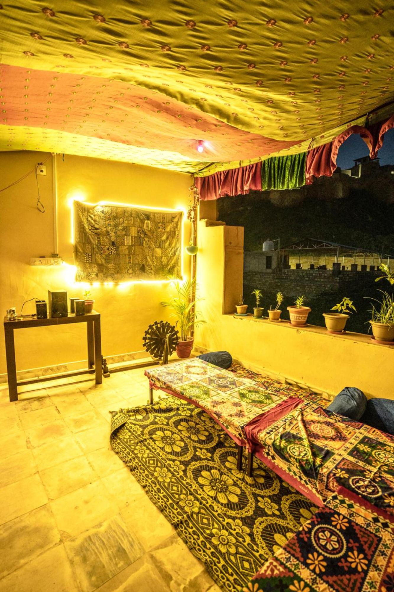 Hotel Relax Inn Jaisalmer Exterior photo