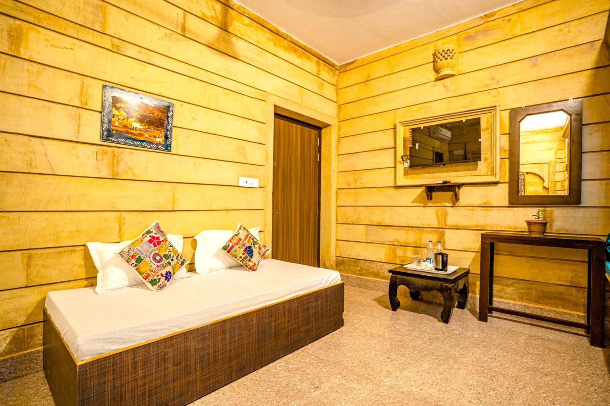 Hotel Relax Inn Jaisalmer Exterior photo
